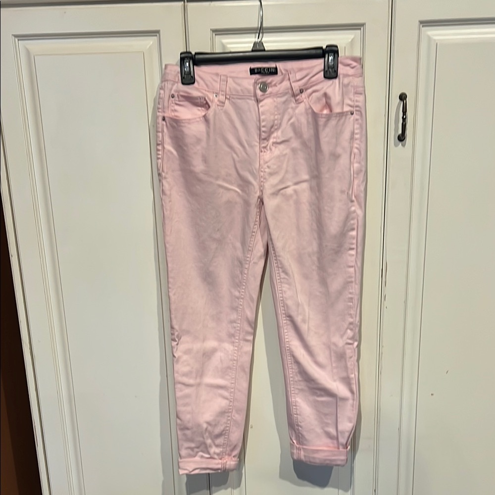 Baccini Pink Ankle Cropped Jeans Relaxed Fit